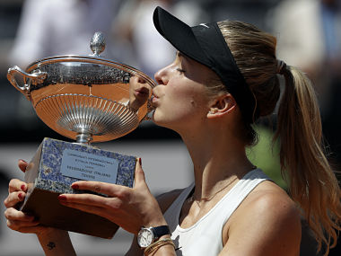 Italian Open: Elina Svitolina brushes aside Simona Halep to defend title, cements status as French Open favourite Italian Open: Elina Svitolina brushes aside Simona Halep to defend title, cements status as French Open favourite