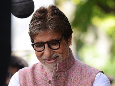 Amitabh Bachchan will make his Tamil debut with SJ Suryah’s Uyarntha Manithan, directed by Tamizhvaanan Amitabh Bachchan will make his Tamil debut with SJ Suryah’s Uyarntha Manithan, directed by Tamizhvaanan