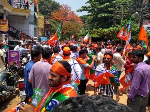 Congress' coastal Karnataka debacle due to its communal politicking and Narendra Modi's charisma, say voters Congress' coastal Karnataka debacle due to its communal politicking and Narendra Modi's charisma, say voters