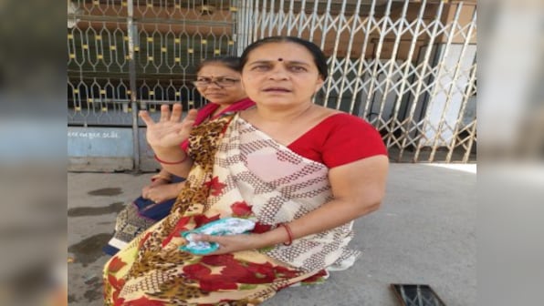 Health workers promote financial literacy in Gujarat