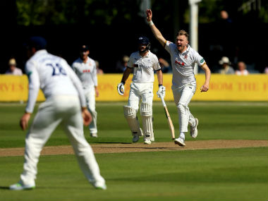 County Championship 2018: Essex's Peter Siddle shines with ball against Yorkshire as 22 wickets fall on opening day County Championship 2018: Essex's Peter Siddle shines with ball against Yorkshire as 22 wickets fall on opening day