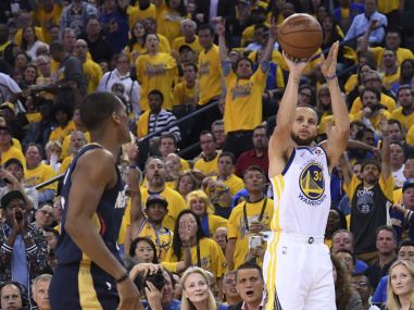 Golden State Warriors guard Stephen Curry (30) shoots against New Orleans Pelicans. Reuters