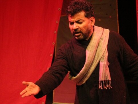 Danish Husain on becoming a storyteller and using Qissebaazi to turn Indian lore into performance Danish Husain on becoming a storyteller and using Qissebaazi to turn Indian lore into performance