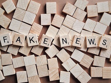 Poynter apologises for flawed news sites list, withdraws article; Firstpost, earlier featured in it, raised protest on Twitter