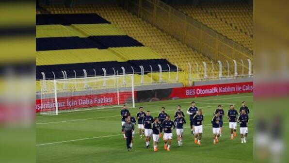 Istanbul derby called off after Besiktas boycott replay of abandoned Turkey Cup match against Fenerbahce