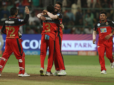 IPL 2018: Royal Challengers Bangalore hold nerve in last-over thriller to keep playoff hopes alive IPL 2018: Royal Challengers Bangalore hold nerve in last-over thriller to keep playoff hopes alive