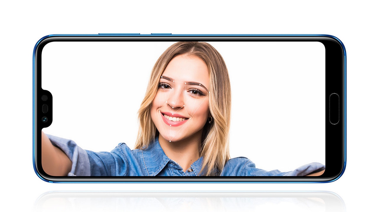 The Honor 10 comes with a 5.84-inch FHD+ display with a resolution of 2280 x 1080 pixels. Image: Honor
