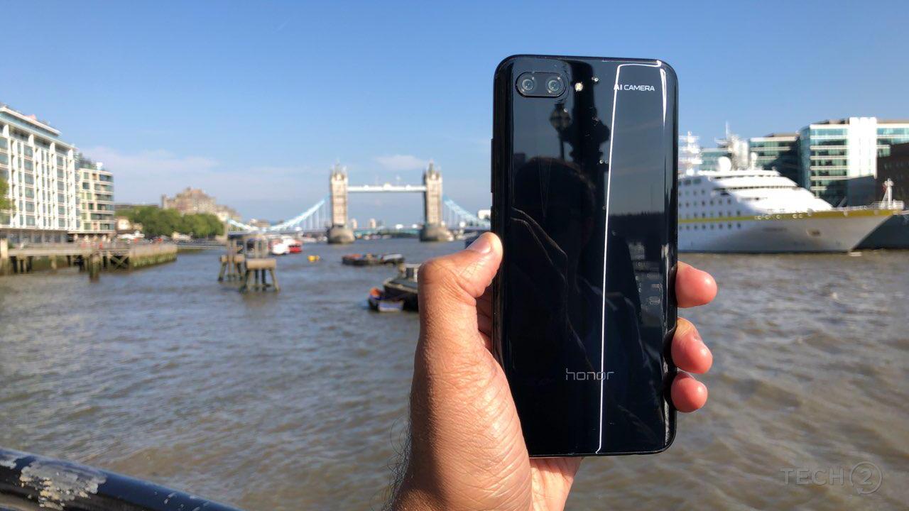 Three million Honor 10 units reportedly sold in three months Three million Honor 10 units reportedly sold in three months