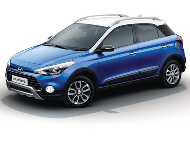 Hyundai i20 Active facelift launched in India with new blue and white dual tone paint option from Rs 6.99 lakh Hyundai i20 Active facelift launched in India with new blue and white dual tone paint option from Rs 6.99 lakh