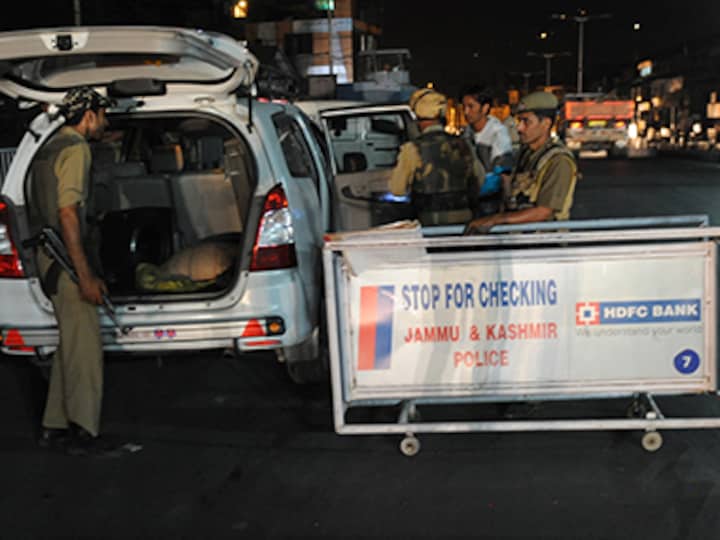 Jammu and Kashmir Police devises plan to ensure cops can safely visit home as attacks on personnel on leave rise