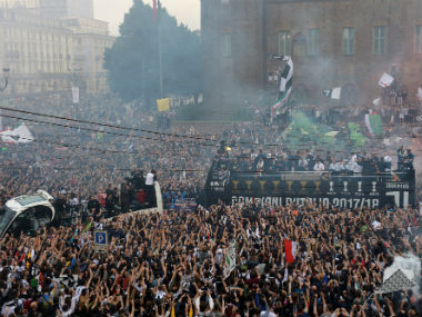 Serie A: Six Juventus fans injured during victory parade in Turin as truck carrying supporters hits electric cables of tramway Serie A: Six Juventus fans injured during victory parade in Turin as truck carrying supporters hits electric cables of tramway