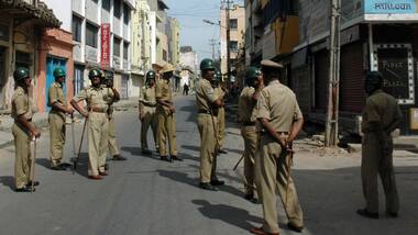Tension prevails in Karnataka's Belagavi district over installation of statue; police lathicharge to disperse crowd