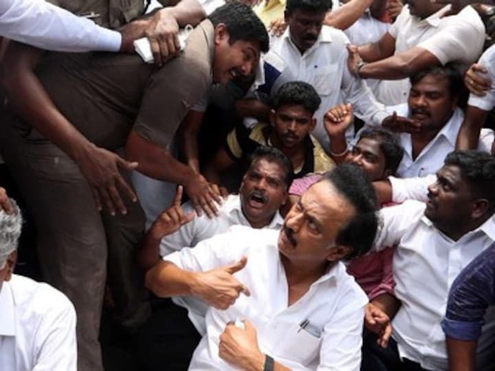 How Tamil Nadu's regional nationalism, habitual secularism of a plural society in Kerala halted BJP's march in the South