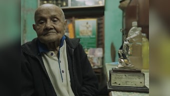 A Very Old Man with Enormous Wings: An unsettling portrait of Manohar Aich, India’s most famous bodybuilder
