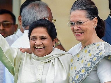 Karnataka govt formation: Opposition comes together in Vidhana Soudha; what should and shouldn't worry BJP Karnataka govt formation: Opposition comes together in Vidhana Soudha; what should and shouldn't worry BJP