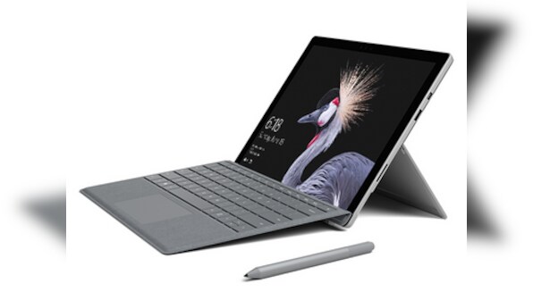 Microsoft to replace Surface Pro 4 units with flickering screens after complaints starts piling up