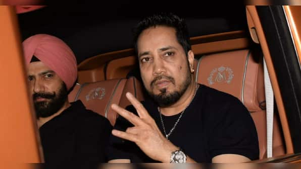 AAP's star campaigner Mika Singh's five controversies