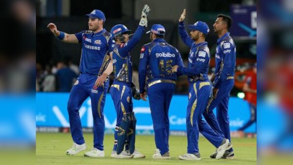 IPL 2018: Defending champions Mumbai Indians eye win against Delhi Daredevils to seal playoffs spot