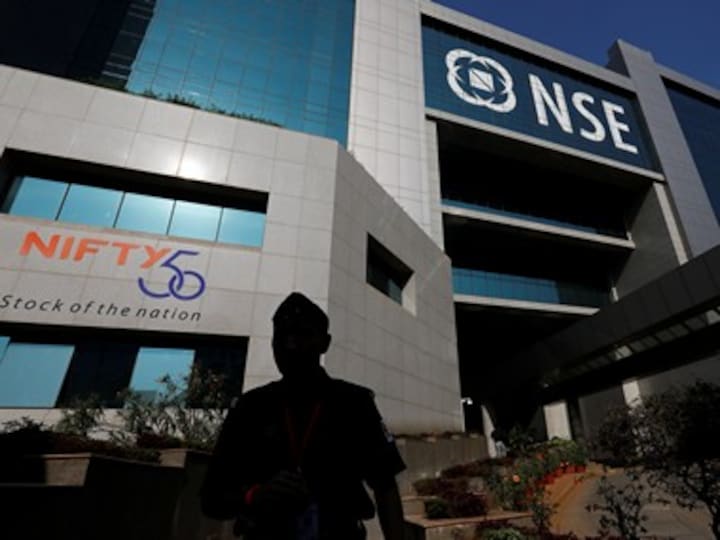 Firms on NSE SME platform touch 150 mark; raise Rs 2,221-cr via IPOs