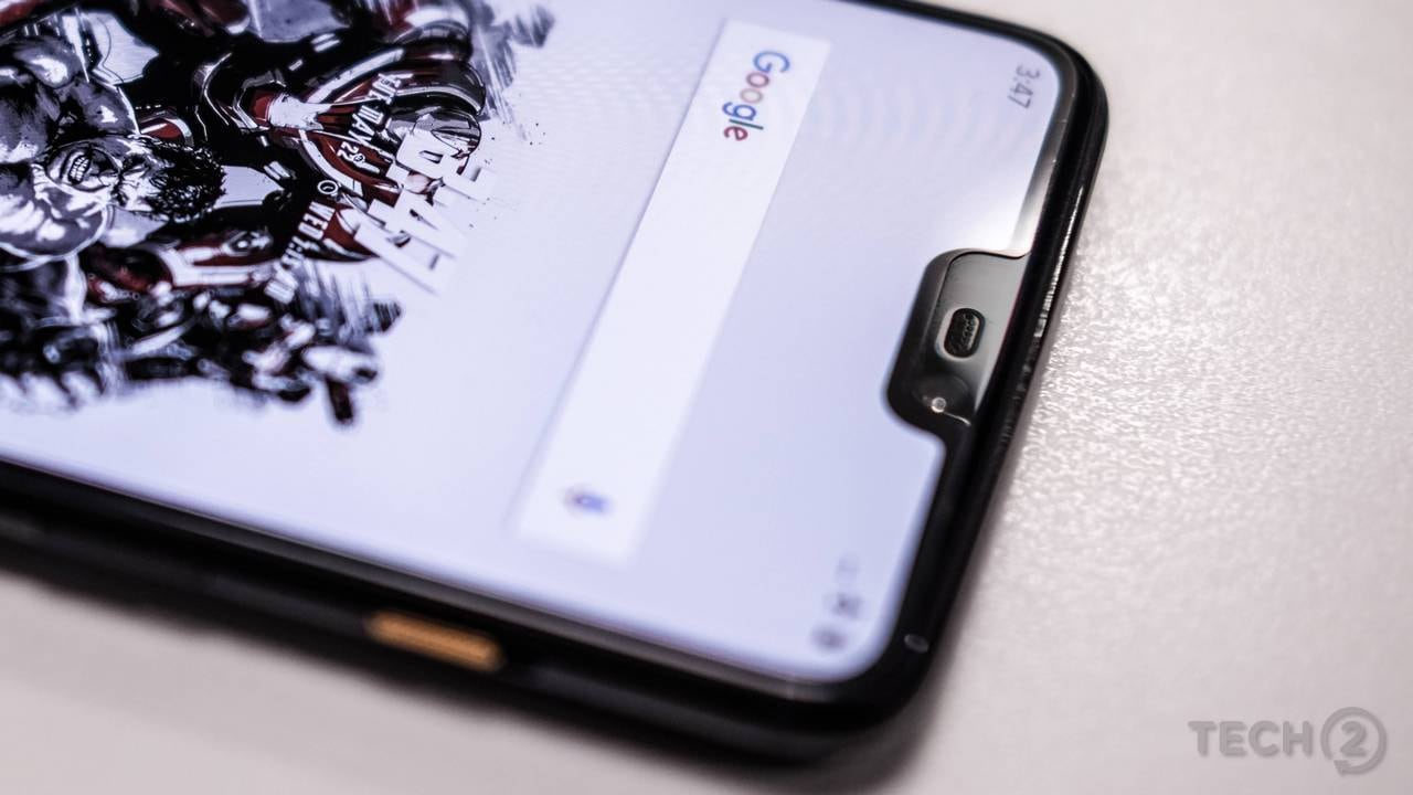The notch is everywhere, and OnePlus obviously had to have it! If you don't like it, there is a way to cover it up as well. Image: tech2/ Ankit Vengurlekar The notch is everywhere, and OnePlus obviously had to have it! If you don't like it, there is a way to cover it up as well. Image: tech2/ Ankit Vengurlekar