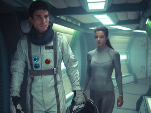 Orbiter 9 review: Netflix’s Spanish offering is a sci-fi thriller, love ...