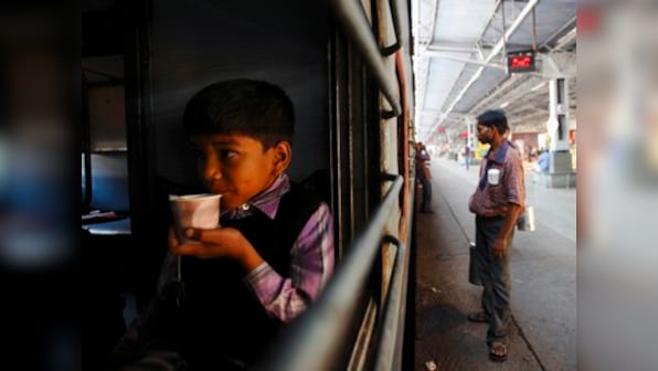 IRCTC asks railway zones to deploy at least 10 POS machines in each train to provide bills for food items