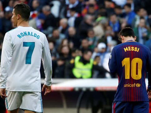 Cristiano Ronaldo pips Lionel Messi as most popular athlete in the world; Virat Kohli, Mahendra Singh Dhoni in top 20 Cristiano Ronaldo pips Lionel Messi as most popular athlete in the world; Virat Kohli, Mahendra Singh Dhoni in top 20