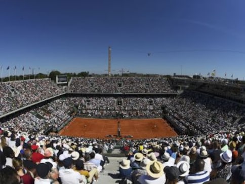 French Open 2018: Roland Garros overhaul in full swing as organisers aim to build retractable roof by 2020 French Open 2018: Roland Garros overhaul in full swing as organisers aim to build retractable roof by 2020