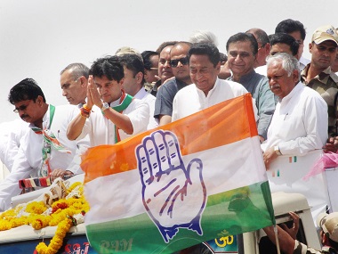 Exit poll results: Madhya Pradesh remains bellwether, likely to give Congress anxious moments on 11 Dec Exit poll results: Madhya Pradesh remains bellwether, likely to give Congress anxious moments on 11 Dec