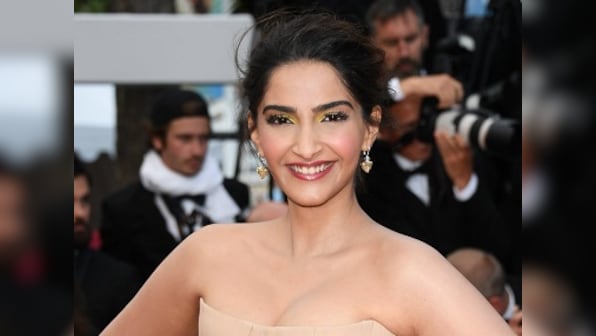 Pinch: Sonam Kapoor opens up about nepotism in Bollywood, online trolls on Arbaaz Khan's talk show
