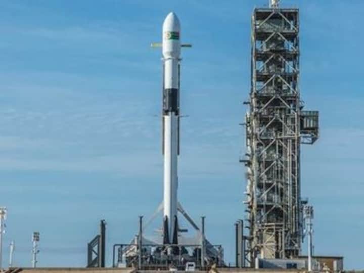 Space X's upgraded Falcon 9 rocket postponed by a day due to a last minute technical glitch