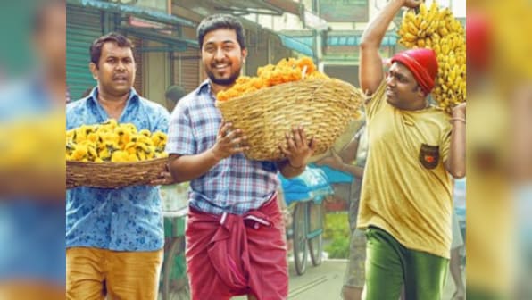 Aravindante Athidhikal movie review: Vineeth Sreenivasan’s singing redeems a trite mother-son saga