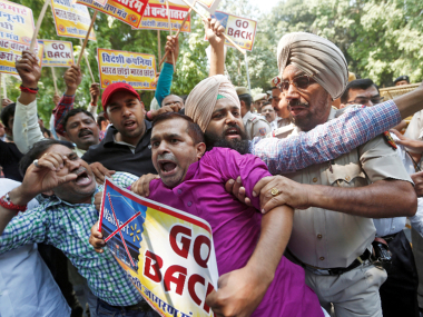 'Walmart Go Back': RSS' economic wing protests against US retail giant; wants Flipkart deal to be scrapped 'Walmart Go Back': RSS' economic wing protests against US retail giant; wants Flipkart deal to be scrapped