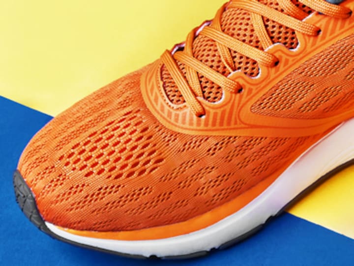 Xiaomi launches Amazfit smart shoes on its crowdfunding platform in China for CNY 199