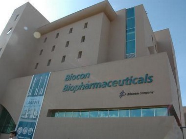 Biocon Q4 net profit falls 42% to Rs 123 cr due to one-time COVID-19 impact; total income up 6% Biocon Q4 net profit falls 42% to Rs 123 cr due to one-time COVID-19 impact; total income up 6%