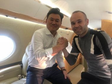 Iniesta tweeted this picture with the caption "Heading to my new home, with my friend" Image courtesy: Twitter @andresiniesta8
