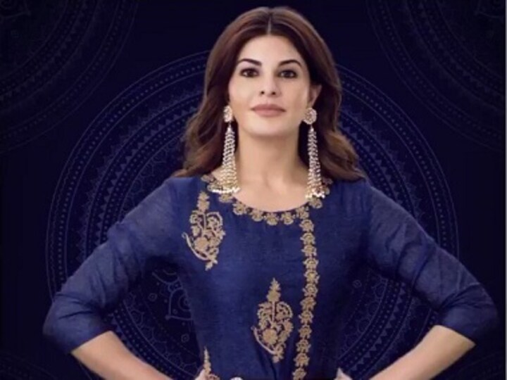 Jacqueline Fernandez in road accident in Mumbai, after autorickshaw rams into her car; actress unhurt