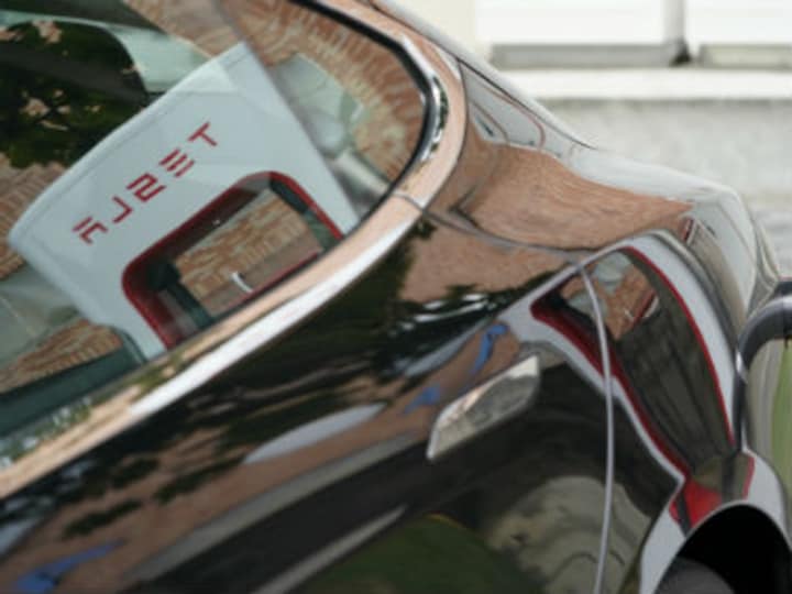 Investigation begins in Tesla's electric car crash which killed two teens and injured another
