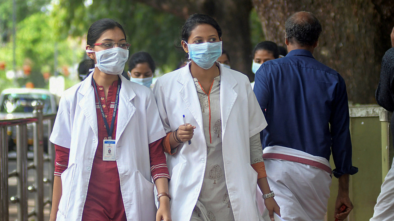 Nipah virus kills 12-yr-old, who beat COVID-19 recently, in Kerala's Kozhikode Nipah virus kills 12-yr-old, who beat COVID-19 recently, in Kerala's Kozhikode