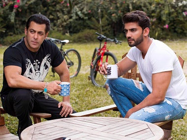 Salman Khan announces new production on Twitter, set to launch newcomer Iqbal Khan in film Salman Khan announces new production on Twitter, set to launch newcomer Iqbal Khan in film