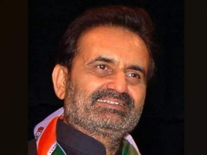 Congress hits out at Narendra Modi over Baghpat rally, says protesting farmer died close to venue Congress hits out at Narendra Modi over Baghpat rally, says protesting farmer died close to venue