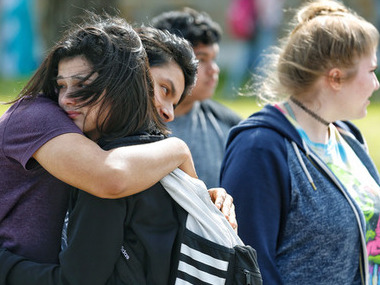 Texas school shooting: Suspect Dmitrios Pagourtzis fired shotgun through art classroom door, lingered for about 30 minutes Texas school shooting: Suspect Dmitrios Pagourtzis fired shotgun through art classroom door, lingered for about 30 minutes