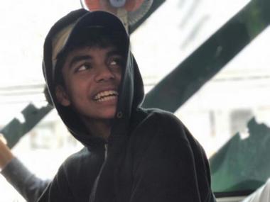 Same looks, habits and marks: Identical twins from Mumbai score 96.5 percent each in ICSE Class 12 exam Same looks, habits and marks: Identical twins from Mumbai score 96.5 percent each in ICSE Class 12 exam