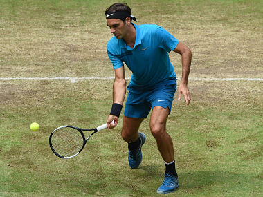 Halle Open: Roger Federer stays on course to lift 10th title, beats Matt Ebden to reach semi-finals Halle Open: Roger Federer stays on course to lift 10th title, beats Matt Ebden to reach semi-finals