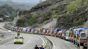 Jammu-Srinagar NH reopens for traffic after three days closure due to snowfall, landslides