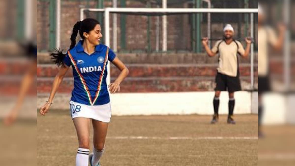 Watch: Taapsee Pannu receives training by Sandeep Singh for role of hockey player in Soorma