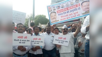 Miffed with BJP, Municipal Corporation of Delhi's Dalit workers rally behind Chief Minister Arvind Kejriwal's call for statehood