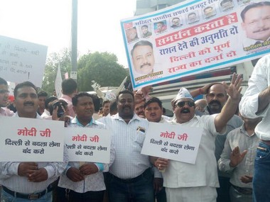 Miffed with BJP, Municipal Corporation of Delhi's Dalit workers rally behind Chief Minister Arvind Kejriwal's call for statehood Miffed with BJP, Municipal Corporation of Delhi's Dalit workers rally behind Chief Minister Arvind Kejriwal's call for statehood