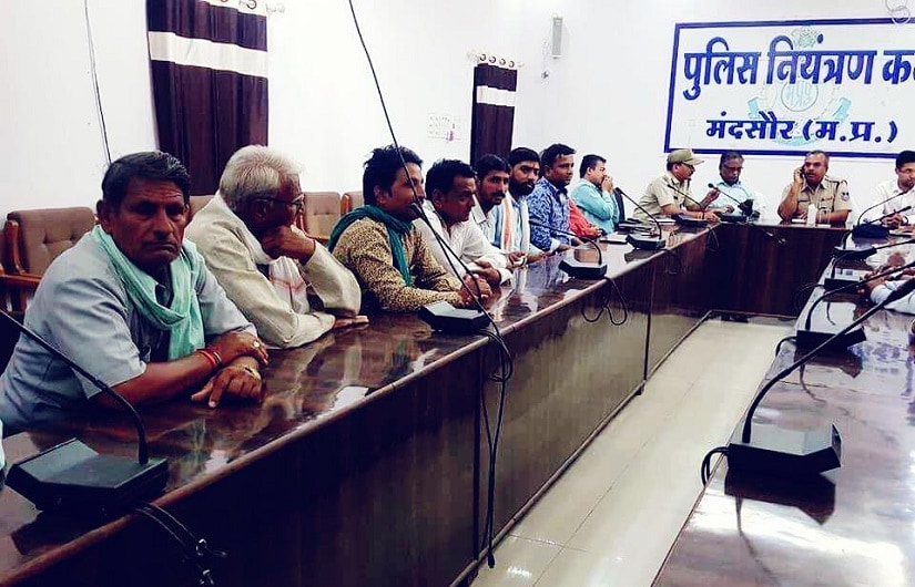 One government has wounded the farmers and another one is ready to walk in with the promise of relief; a pattern all too familiar. Image procured by author