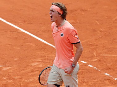 Germany's Alexander Zverev screams during his third round match of the French Open tennis tournament against Bosnia and Herzegovina's Damir Dzumhur at the Roland Garros stadium in Paris, France, Friday, June 1, 2018. (AP Photo/Michel Euler)